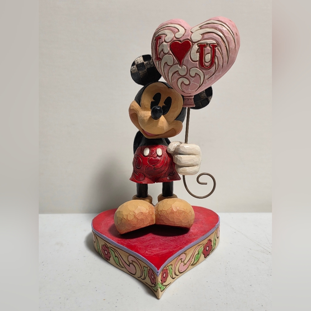 Disney Showcase Collection Figurine